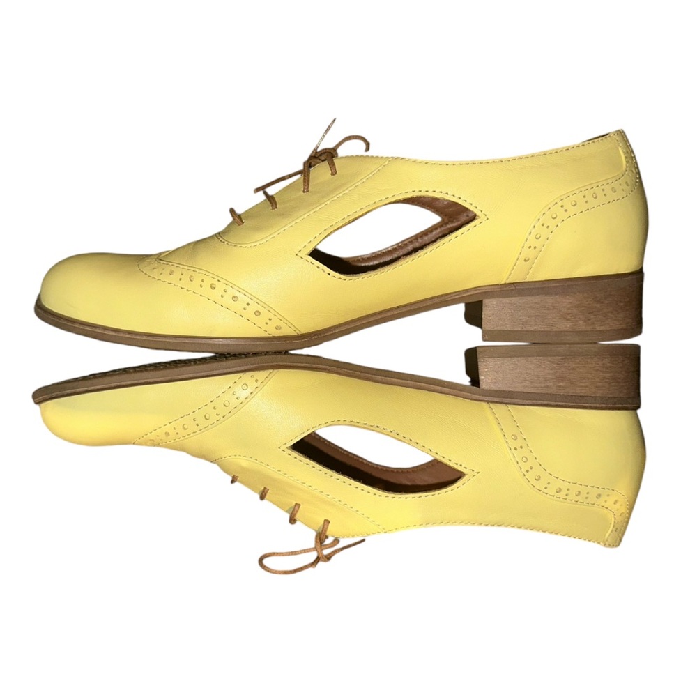 JULIA BO Sunny Pastel Yellow Oxford Shoes